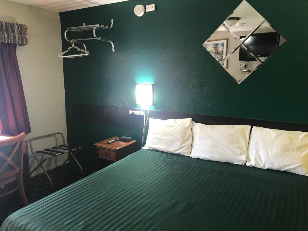 Cooper Motel Tuscola Екстер'єр фото