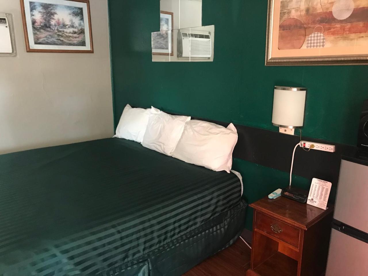 Cooper Motel Tuscola Екстер'єр фото